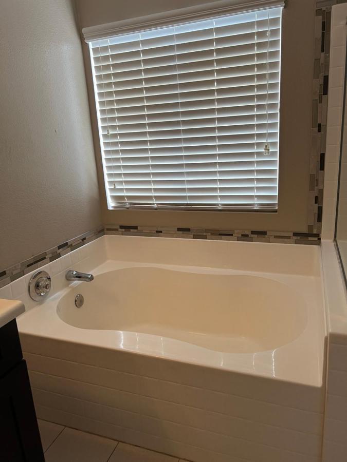 Sweet Spacious 5 Bdrm Home With Pool 拉斯维加斯 外观 照片